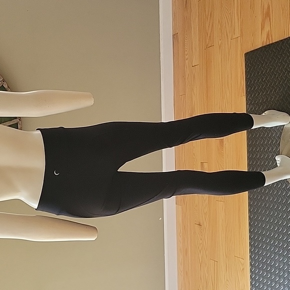 Zyia Active Black Neon Tape Luxe High-rise 7/8 Legging - Picture 5 of 11